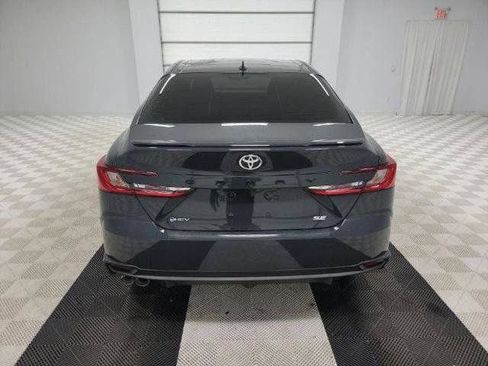 Used 2025 Toyota Camry SE w/ Convenience Package FWD image 59
