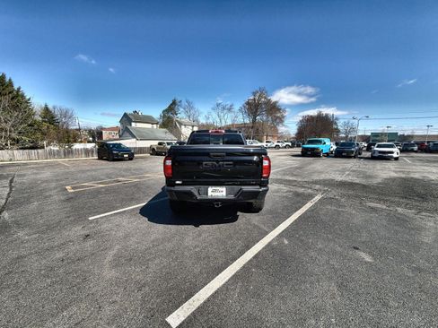 Used 2024 GMC Canyon AT4X AWD/4WD image 33