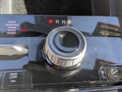 Used 2022 Jeep Grand Cherokee Limited 4xe w/ Luxury Tech Group II image 13