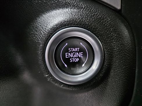 Used 2021 GMC Sierra 1500 SLE AWD/4WD image 15