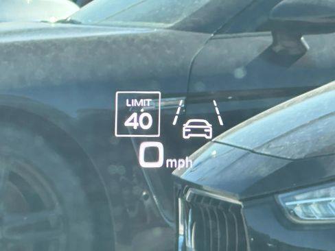 Used 2019 Audi A8 L 3.0T image 2