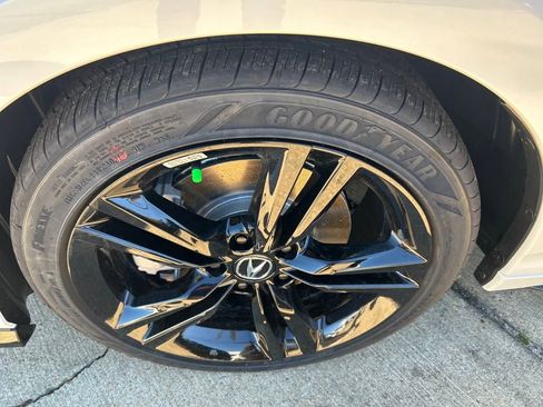 New 2026 Acura Integra A-Spec FWD image 9