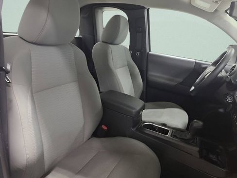 Used 2016 Toyota Tacoma SR RWD image 14