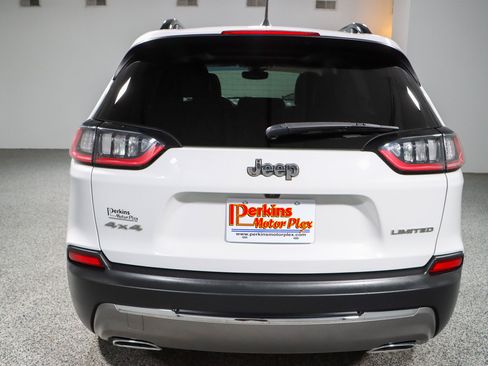Used 2022 Jeep Cherokee Limited AWD/4WD image 8