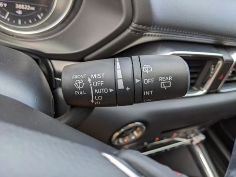 Used 2023 MAZDA CX-5 Carbon Edition image 26