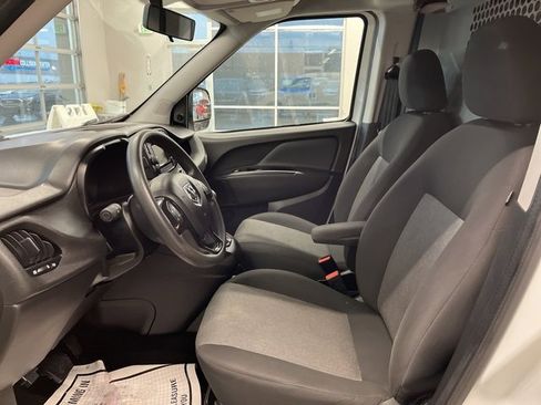 Used 2022 RAM ProMaster City Tradesman image 12