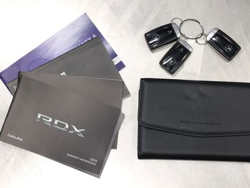 Used 2019 Acura RDX SH-AWD Technology Pkg Sport Ut image 5