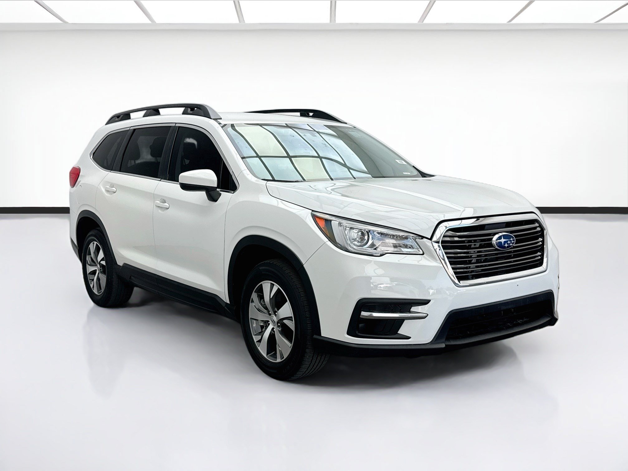 Used 2022 Subaru Ascent Premium w/ Convenience Package AWD/4WD image 3