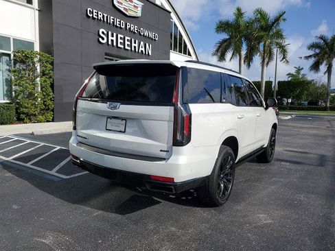 Certified 2023 Cadillac Escalade Sport Platinum w/ LPO, ONYX Package image 24