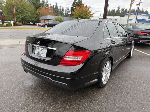 Used 2013 Mercedes-Benz C 250 Sedan image 10