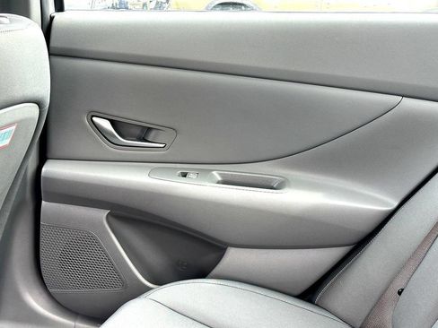 Used 2026 Hyundai Elantra Sport FWD image 23