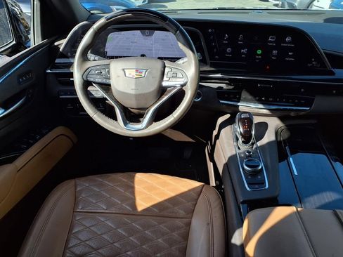Used 2024 Cadillac Escalade Sport w/ Touring Package AWD/4WD image 14