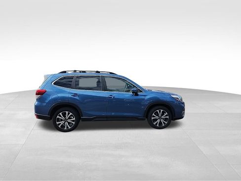 Used 2020 Subaru Forester Limited image 21