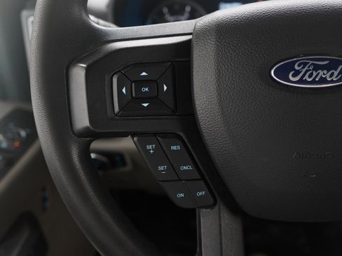 Used 2022 Ford F250 XLT AWD/4WD image 24