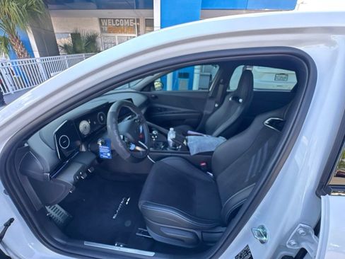 Used 2026 Hyundai Elantra N FWD image 9