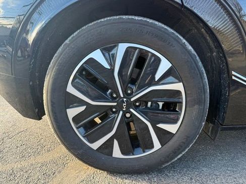 Used 2023 Kia EV6 Wind image 17