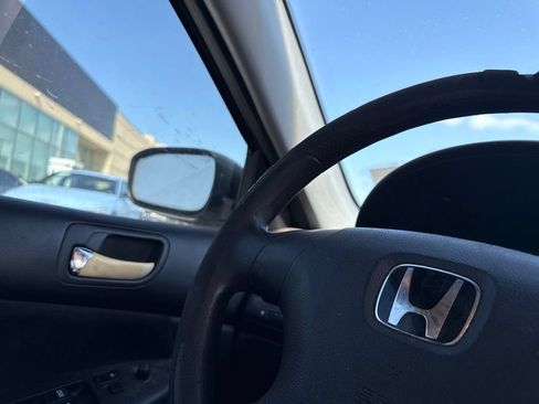 Used 2005 Honda Accord LX image 12