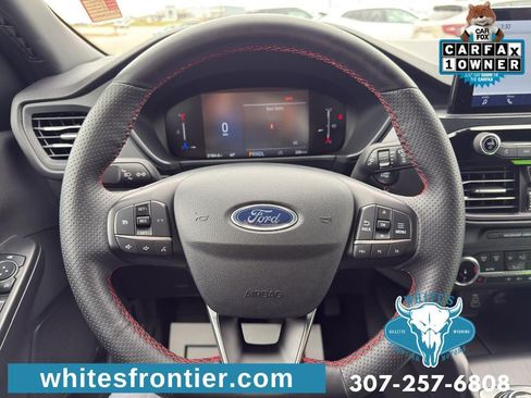 Used 2025 Ford Escape ST-Line Select AWD/4WD image 22