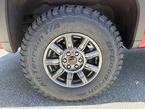 New 2026 GMC Sierra 1500 AT4X AWD/4WD image 18