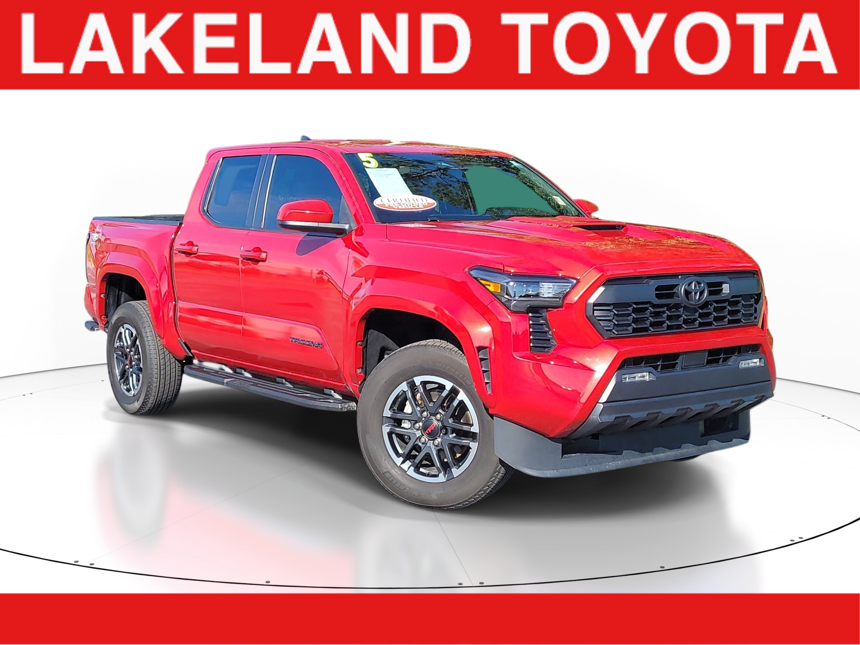 Certified 2025 Toyota Tacoma TRD Sport AWD/4WD image 1