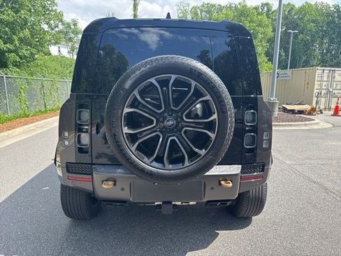 Used 2025 Land Rover Defender 110 AWD/4WD image 14