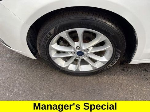 Used 2019 Ford Fusion SE image 47