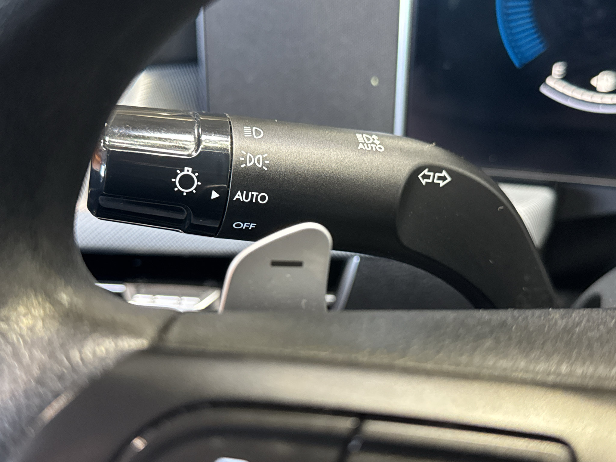 Used 2025 Hyundai Sonata SEL FWD image 22