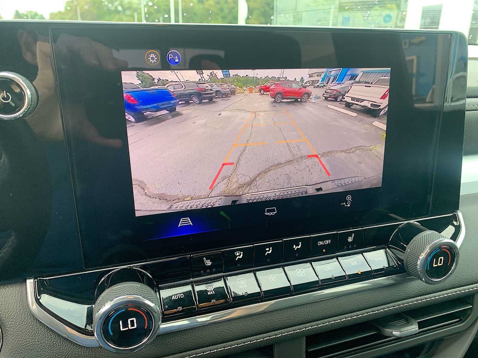 Used 2026 Chevrolet Colorado LT AWD/4WD image 15