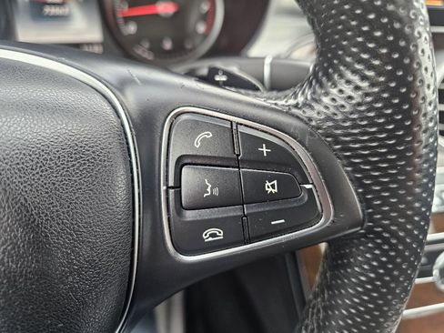 Used 2018 Mercedes-Benz C 300 4MATIC Sedan image 30