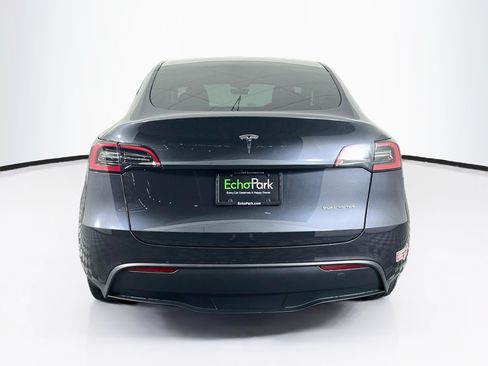 Used 2024 Tesla Model Y Long Range AWD/4WD image 7