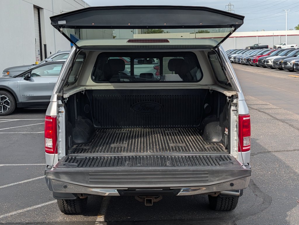 Used 2017 Ford F150 XLT w/ Equipment Group 302A Luxury AWD/4WD image 9