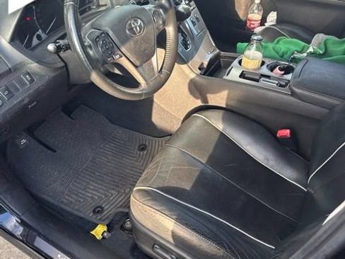 Used 2014 Toyota Venza XLE FWD image 7