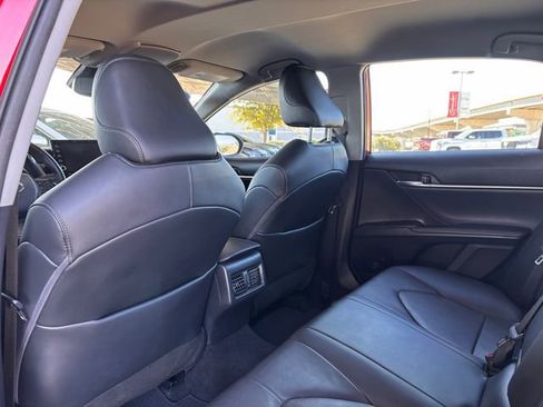 Used 2022 Toyota Camry XSE image 33