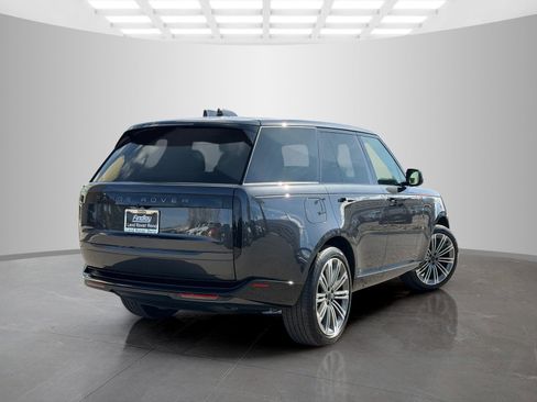 New 2026 Land Rover Range Rover SE image 5