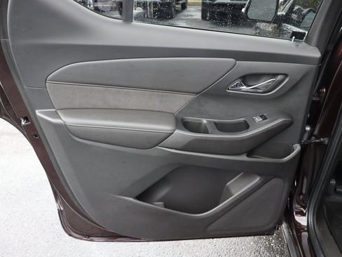Used 2023 Chevrolet Traverse High Country w/ LPO, Floor Liner Package image 33
