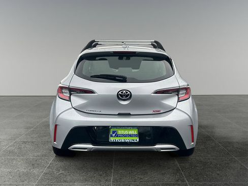 Used 2022 Toyota Corolla XSE image 6