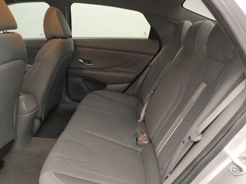 Used 2022 Hyundai Elantra SEL w/ Cargo Package FWD image 18