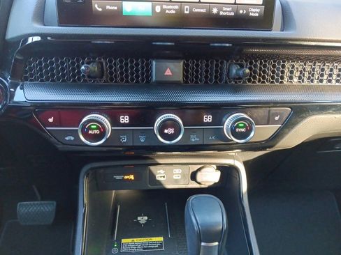 Used 2024 Honda CR-V EX-L image 17