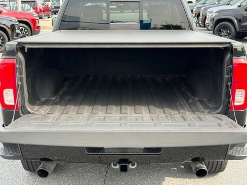 Used 2017 Chevrolet Silverado 1500 LTZ Z71 w/ LTZ Plus Package AWD/4WD image 21