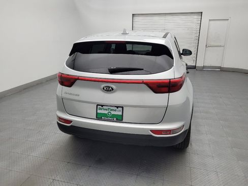 Used 2017 Kia Sportage LX AWD/4WD image 7