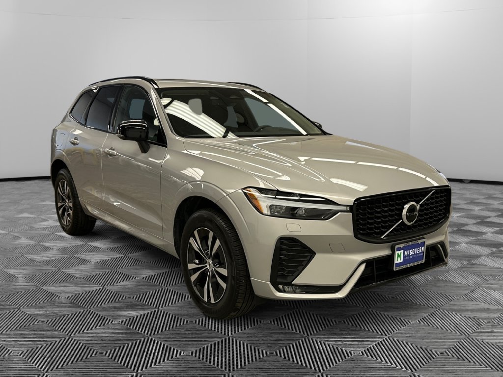 Used 2024 Volvo XC60 B5 Core w/ Climate Package AWD/4WD image 8