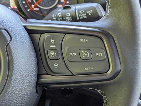 New 2026 Jeep Wrangler Unlimited Rubicon image 25