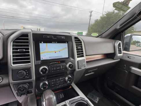 Used 2016 Ford F150 King Ranch w/ Equipment Group 601A Luxury AWD/4WD image 13