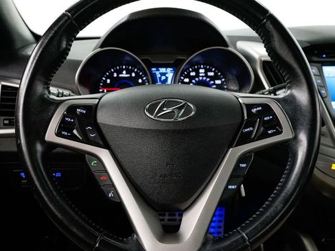 Used 2016 Hyundai Veloster w/ Option Group 02 image 11