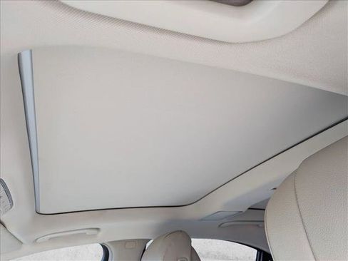 Used 2016 Mercedes-Benz S 550 Sedan image 13