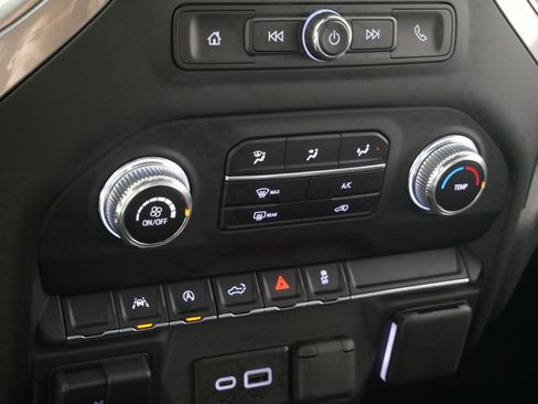 Used 2024 GMC Sierra 1500 Pro w/ Pro Value Package image 23