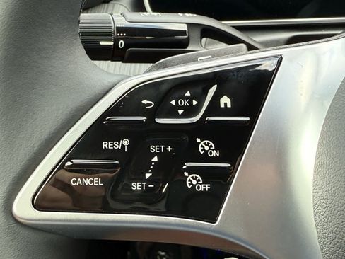 Used 2025 Mercedes-Benz C 300 4MATIC Sedan image 20