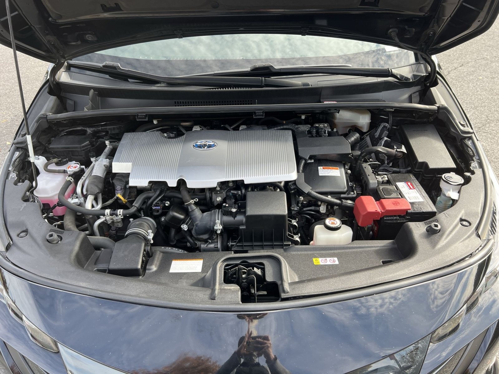 Used 2021 Toyota Prius Prime LE FWD image 25