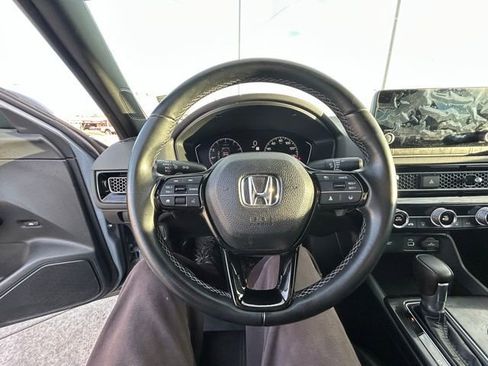 Used 2022 Honda Civic Sport image 13