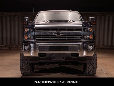 Used 2019 Chevrolet Silverado 2500 LTZ w/ Duramax Plus Package AWD/4WD image 4